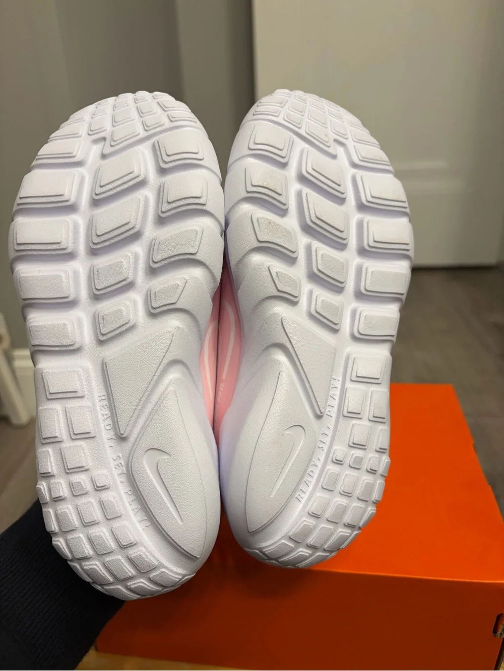 Nike Kids Flex Runner 2 Light Pink Slip-On Athletic Sneakers- New In Box- Size 1